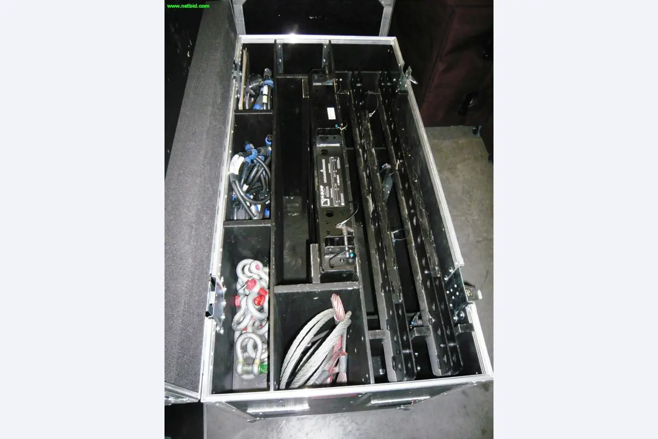 vaste lot de technique événementielle<br> - son, lumière et vidéo-3