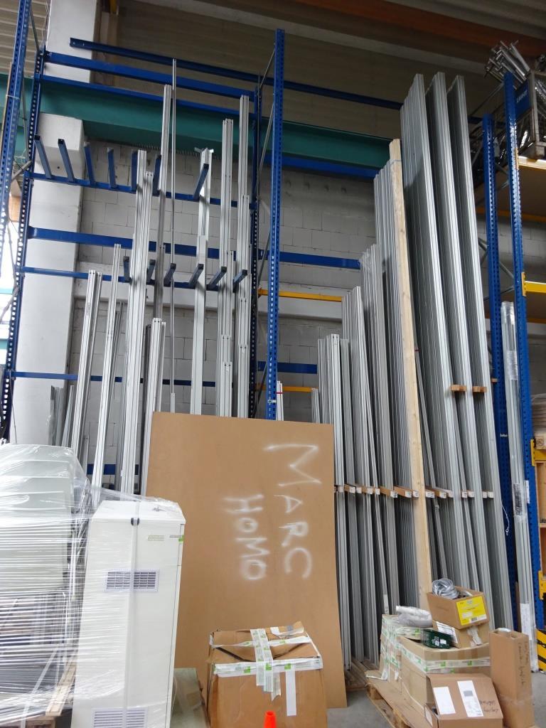 umfangreicher Posten Veranstaltungs-<br>technik – Ton-, Licht- und Videotechnik-1