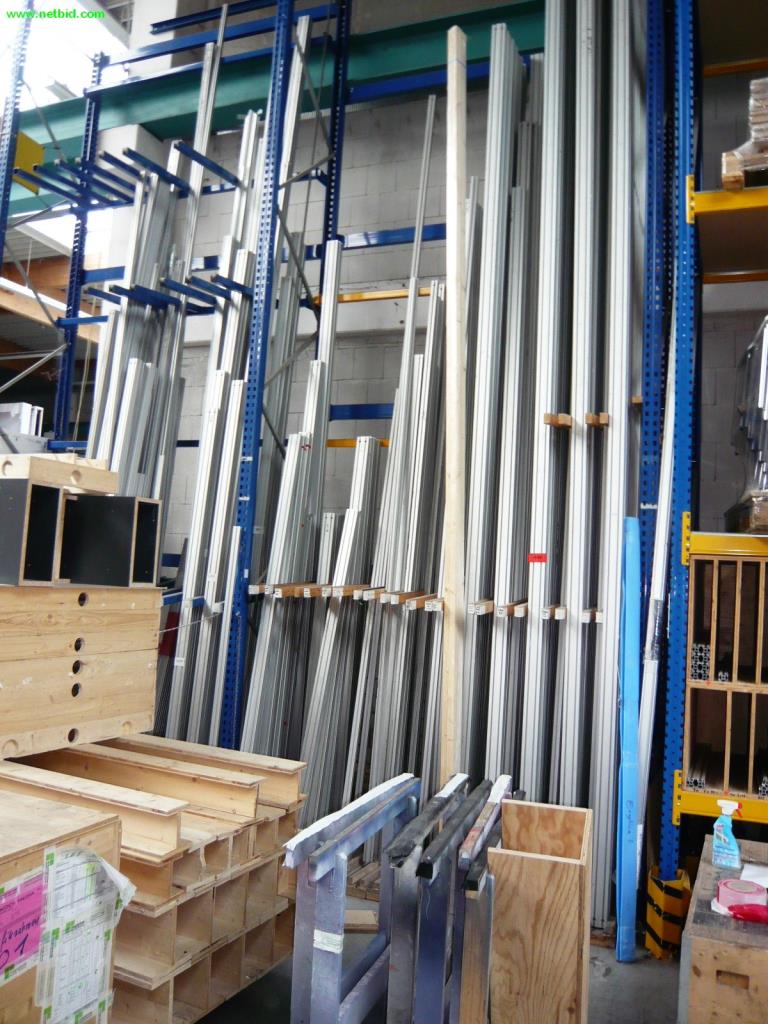 umfangreicher Posten Veranstaltungs-<br>technik – Ton-, Licht- und Videotechnik-4