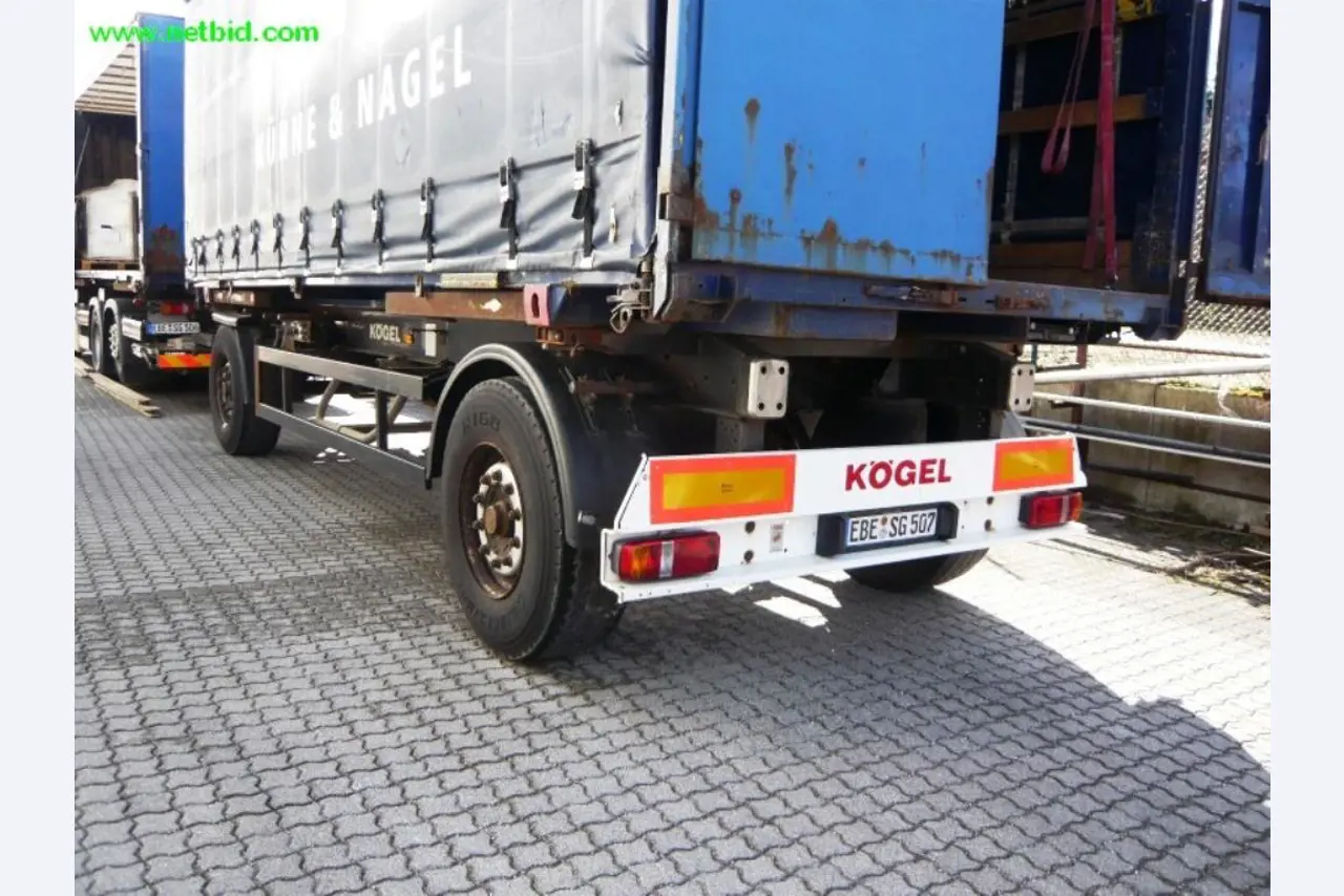 extensive batch of event technology - sound, light and video equipment-4