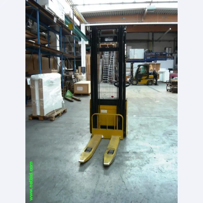 extensive batch of event technology - sound, light and video equipment-2