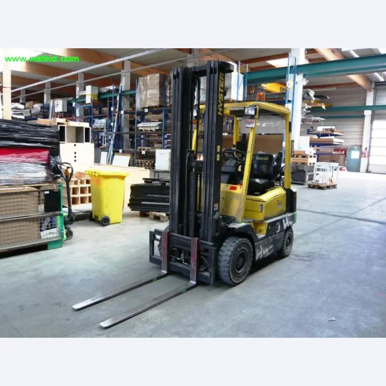 extensive batch of event technology - sound, light and video equipment-1