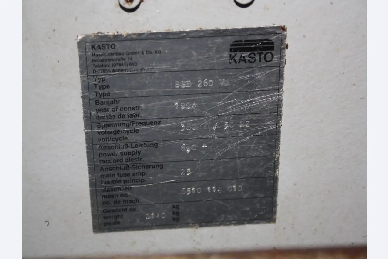 well-maintained machines from the metalworking/ machining sector -10