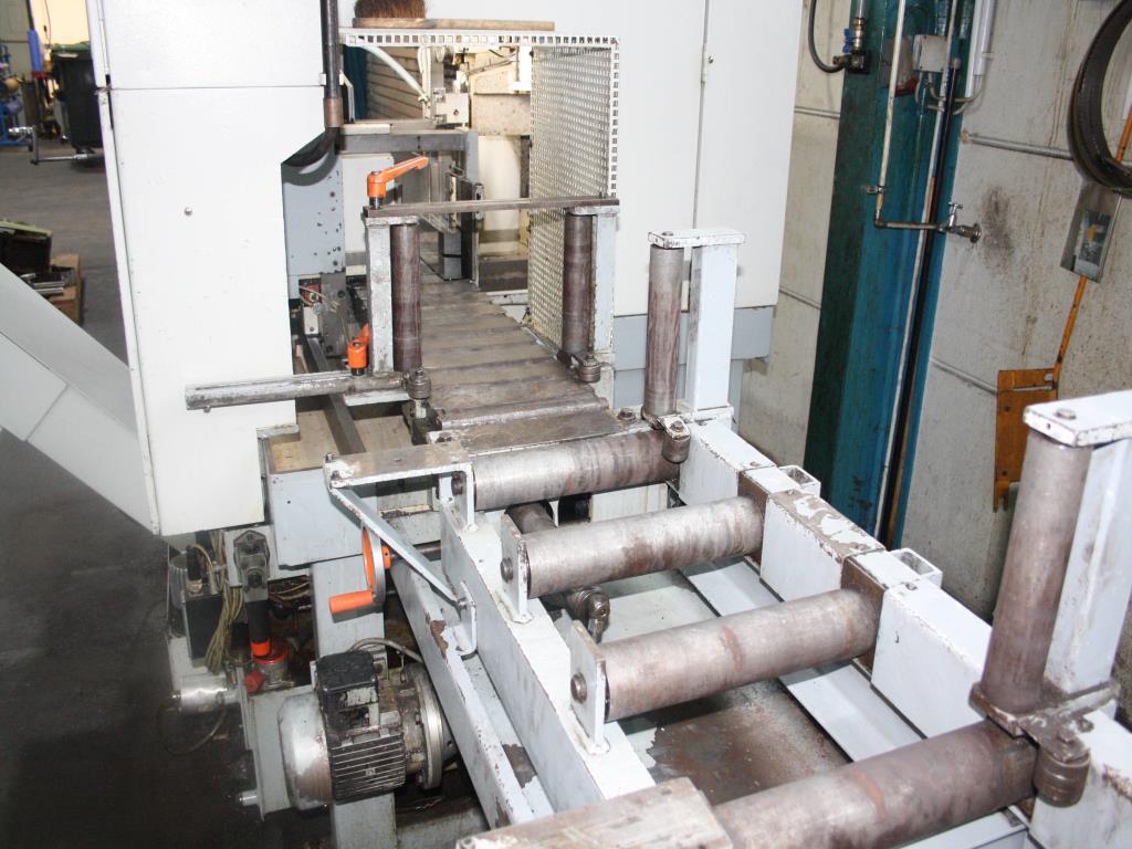 well-maintained machines from the metalworking/ machining sector -1