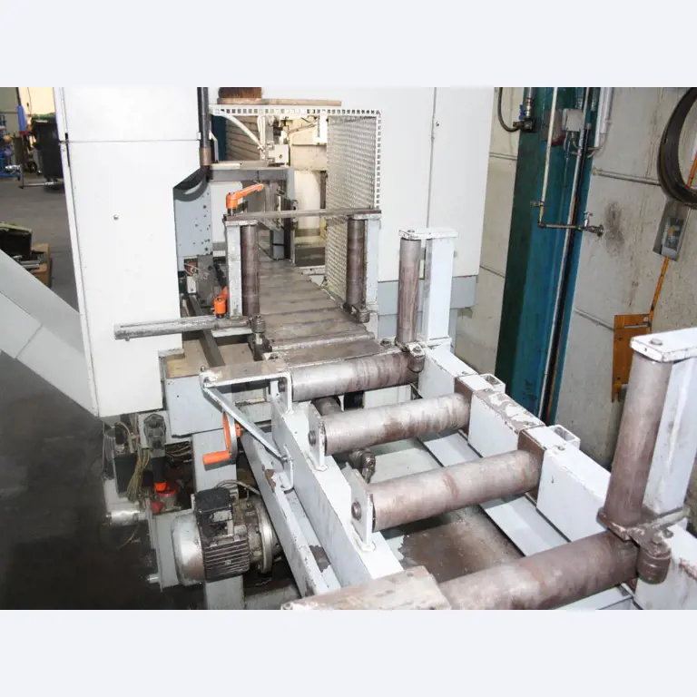 well-maintained machines from the metalworking/ machining sector -1