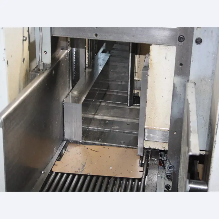 well-maintained machines from the metalworking/ machining sector -5
