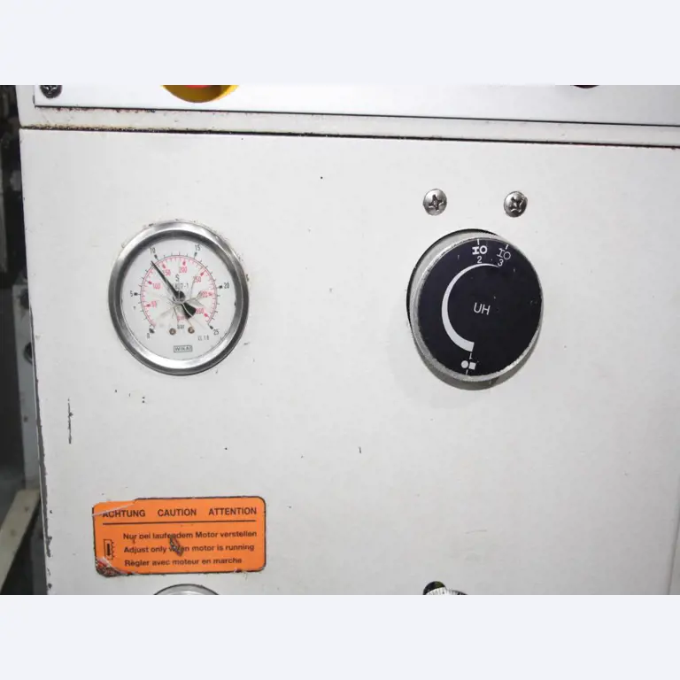 well-maintained machines from the metalworking/ machining sector -8