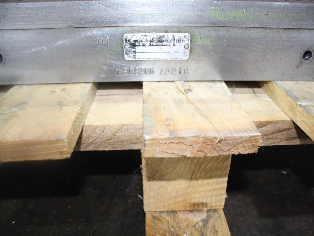 well-maintained machines from the metalworking/ machining sector -4