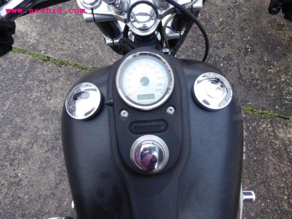 gepflegter Fuhrpark:<br>2 Porsche sowie 3 Harley Davidson-8