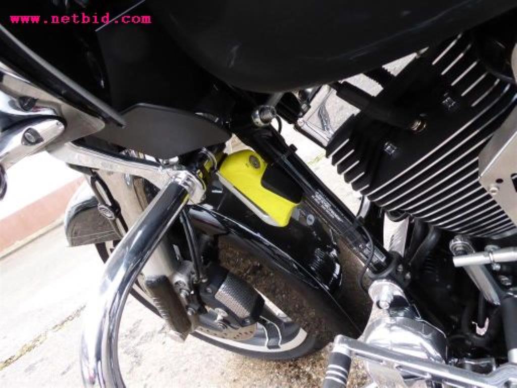 gepflegter Fuhrpark:<br>2 Porsche sowie 3 Harley Davidson-8