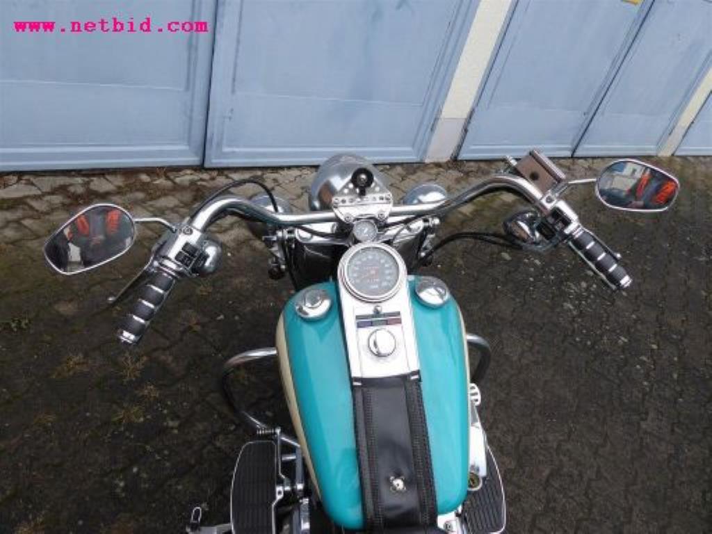 parc automobile bien entretenu:&lt;br&gt;2 Porsche ainsi que 3 Harley Davidson-6