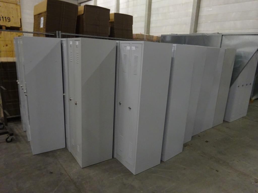 Inflatable halls, blowers, various interior fittings<br>  -1