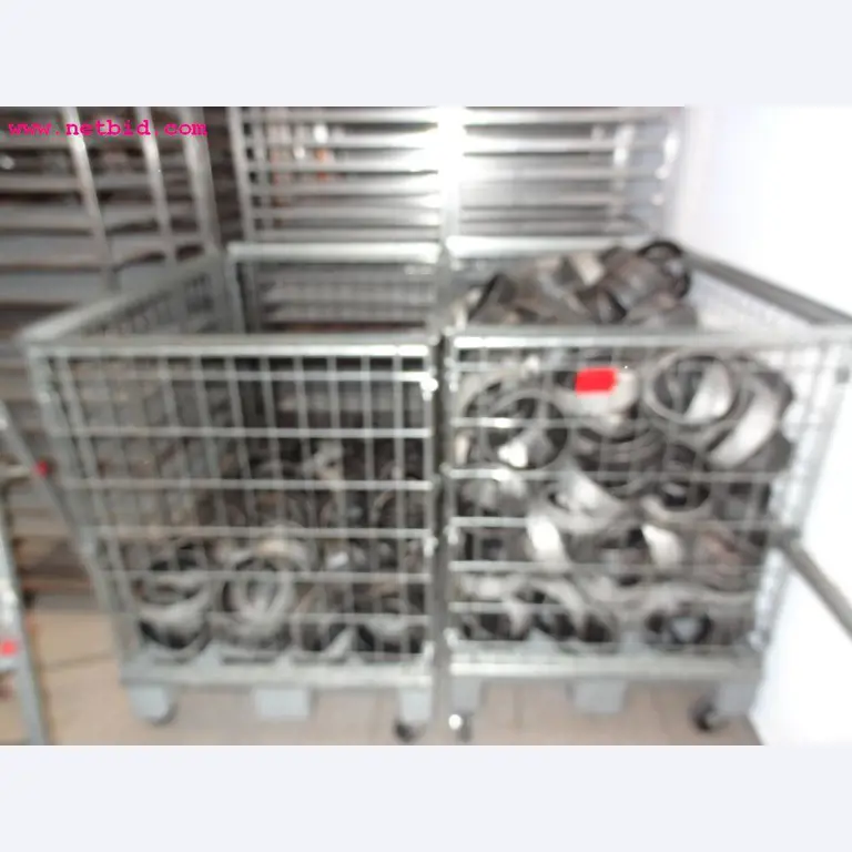 Linhas e máquinas de produção de panificação, equipamento operacional e de escritório e frota de veículos
-1