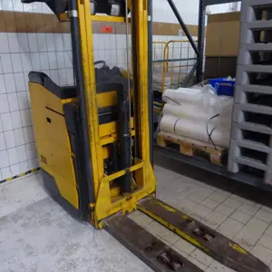 Storage and retrieval machine Jungheinrich EKC-Z12,5 G-115