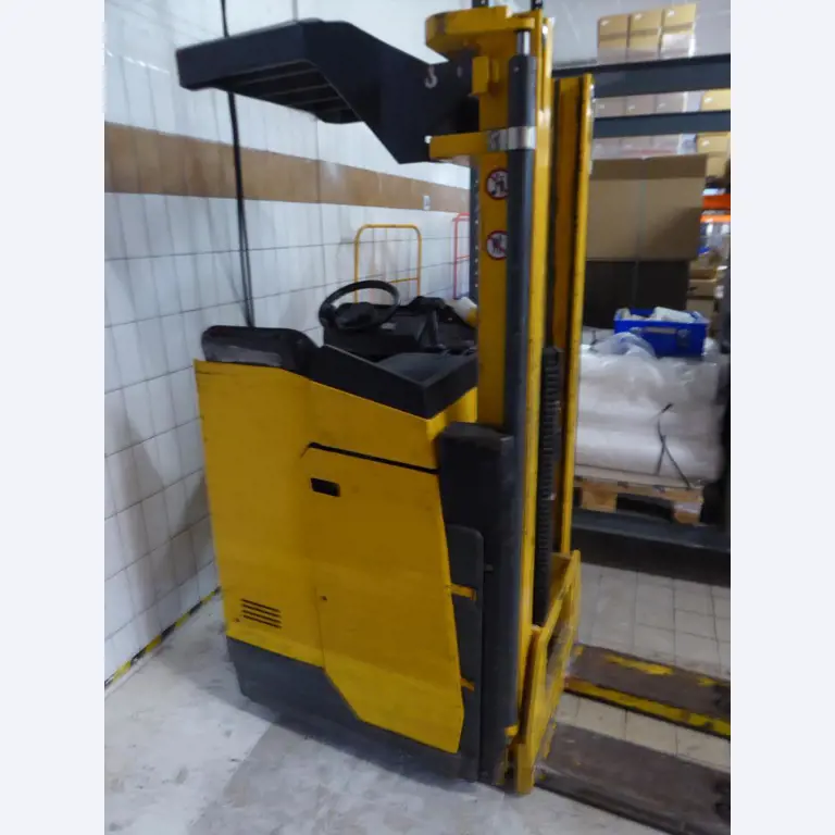 Linhas e máquinas de produção de panificação, equipamento operacional e de escritório e frota de veículos
-2