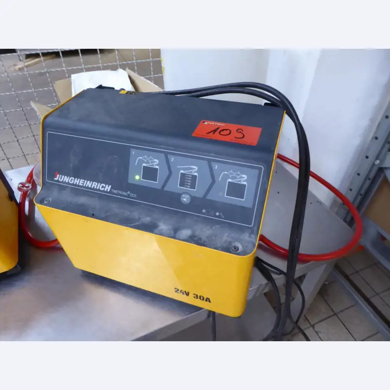 Linhas e máquinas de produção de panificação, equipamento operacional e de escritório e frota de veículos
-3