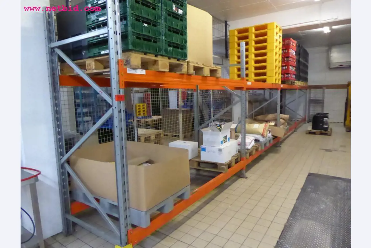 Linhas e máquinas de produção de panificação, equipamento operacional e de escritório e frota de veículos
-1