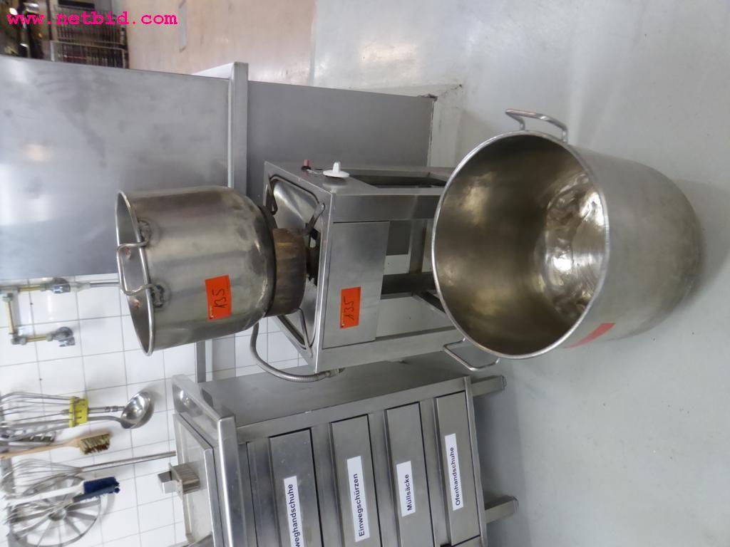 Linhas e máquinas de produção de panificação, equipamento operacional e de escritório e frota de veículos
-3