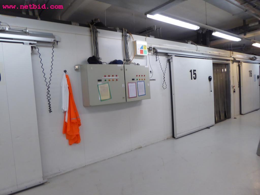 Bäckereiproduktionslinien und -maschinen, Betriebs- und Geschäftsausstattung<br>sowie Fuhrpark 
-3