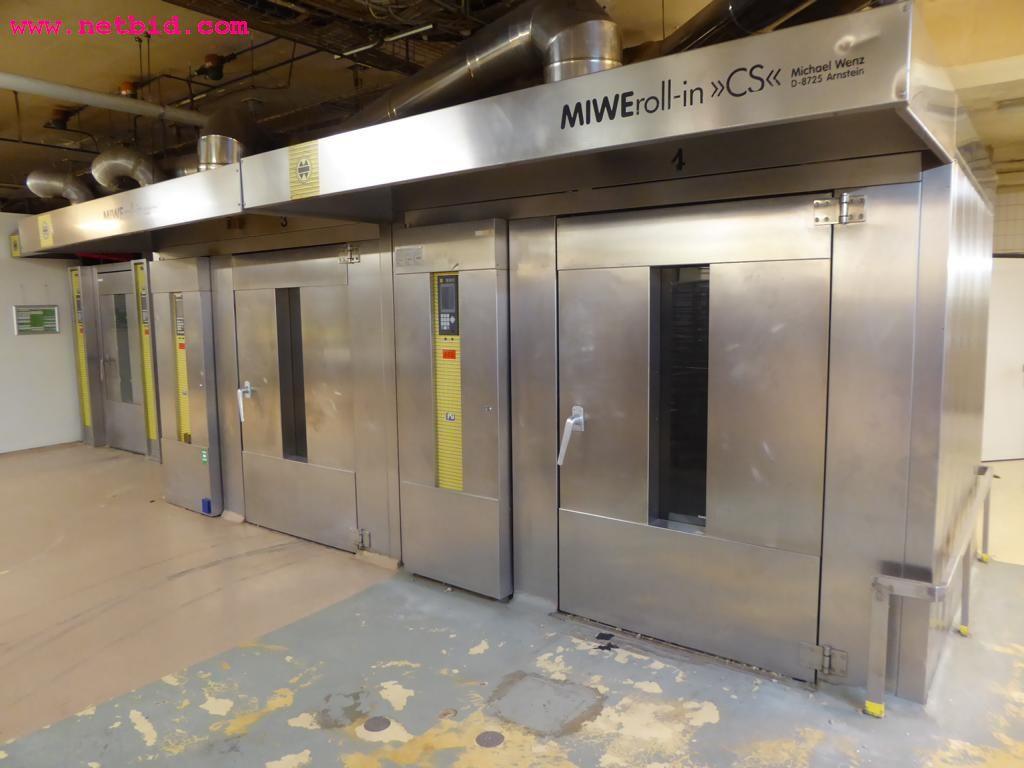 Linhas e máquinas de produção de panificação, equipamento operacional e de escritório e frota de veículos
-2