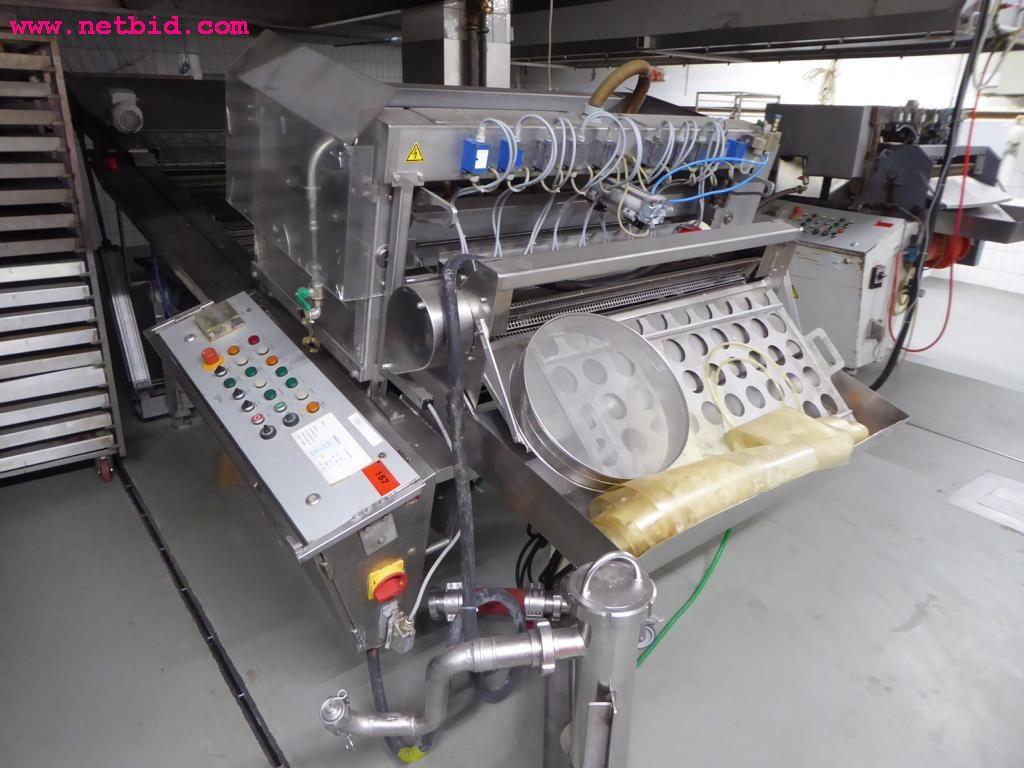 Linhas e máquinas de produção de panificação, equipamento operacional e de escritório e frota de veículos
-1