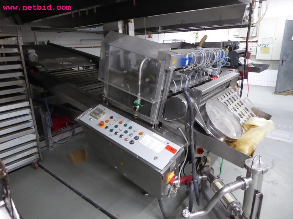 Linhas e máquinas de produção de panificação, equipamento operacional e de escritório e frota de veículos
-2