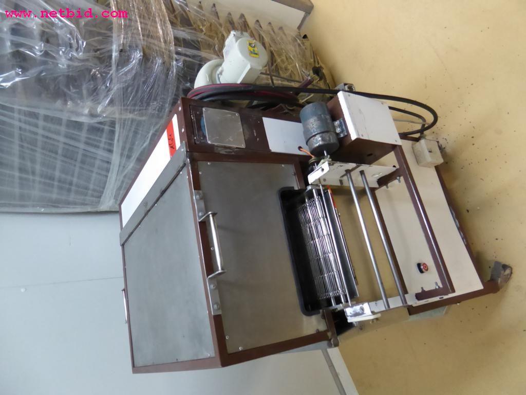 Linhas e máquinas de produção de panificação, equipamento operacional e de escritório e frota de veículos
-2