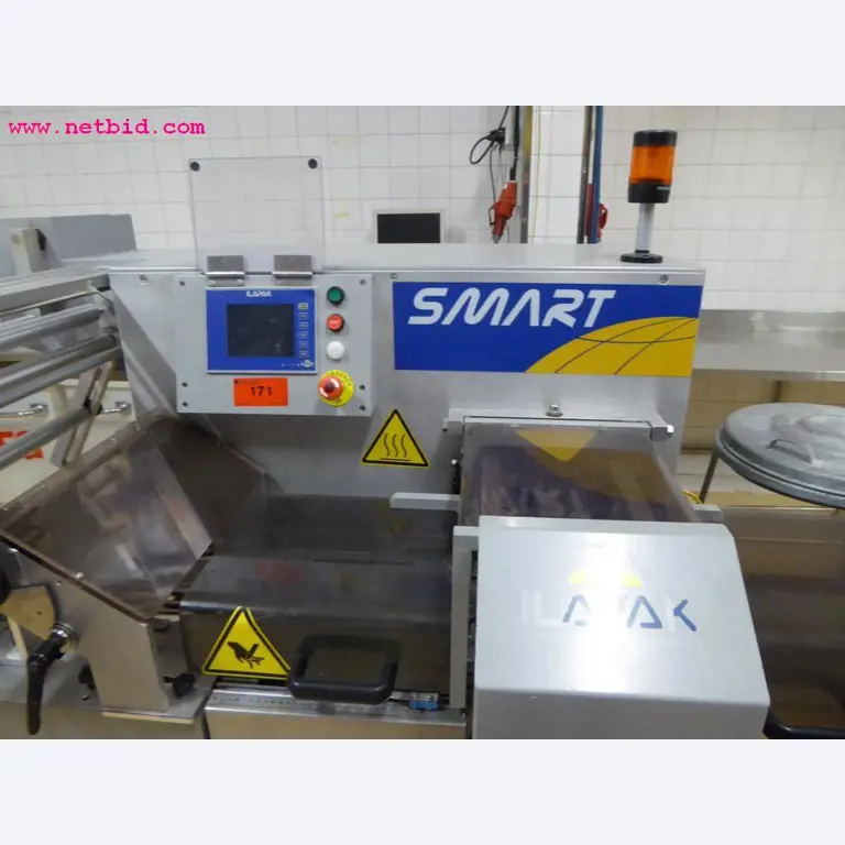 Linhas e máquinas de produção de panificação, equipamento operacional e de escritório e frota de veículos
-2
