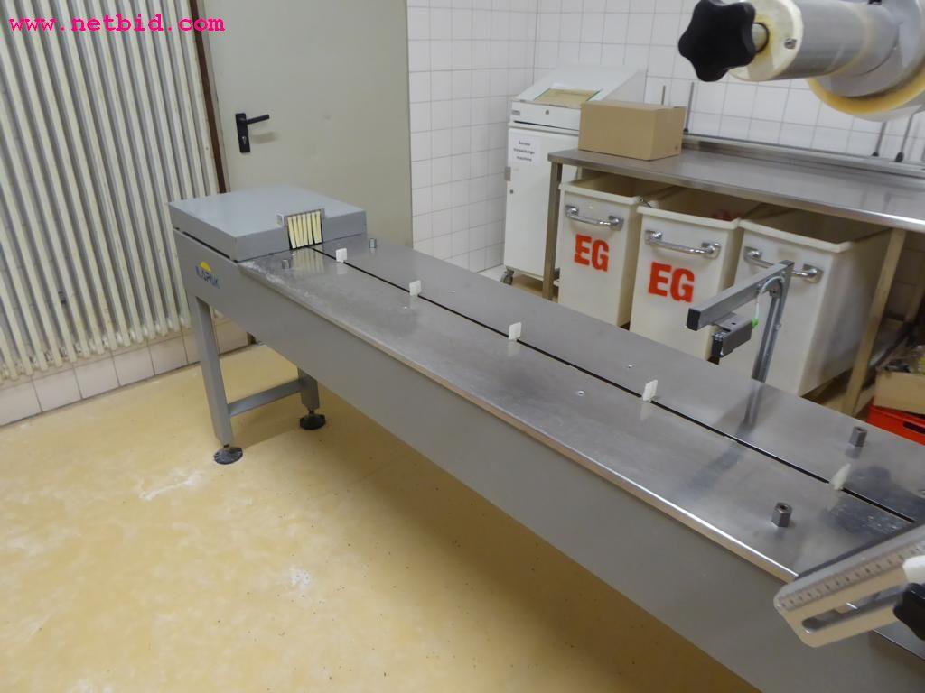 Linhas e máquinas de produção de panificação, equipamento operacional e de escritório e frota de veículos
-4