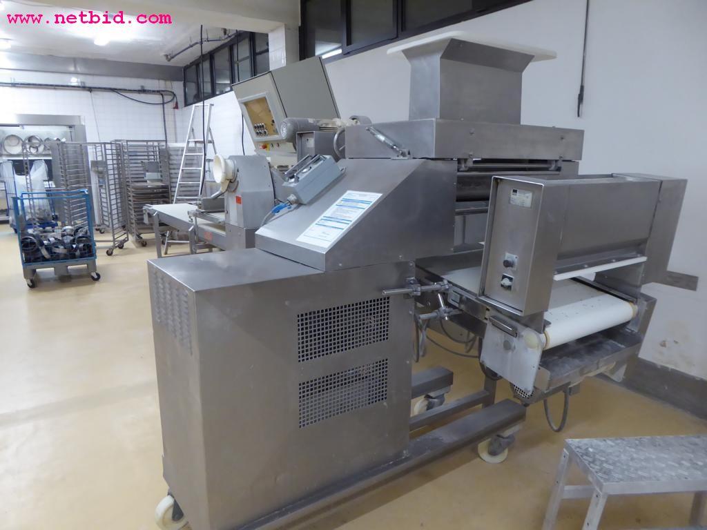 Linhas e máquinas de produção de panificação, equipamento operacional e de escritório e frota de veículos
-2