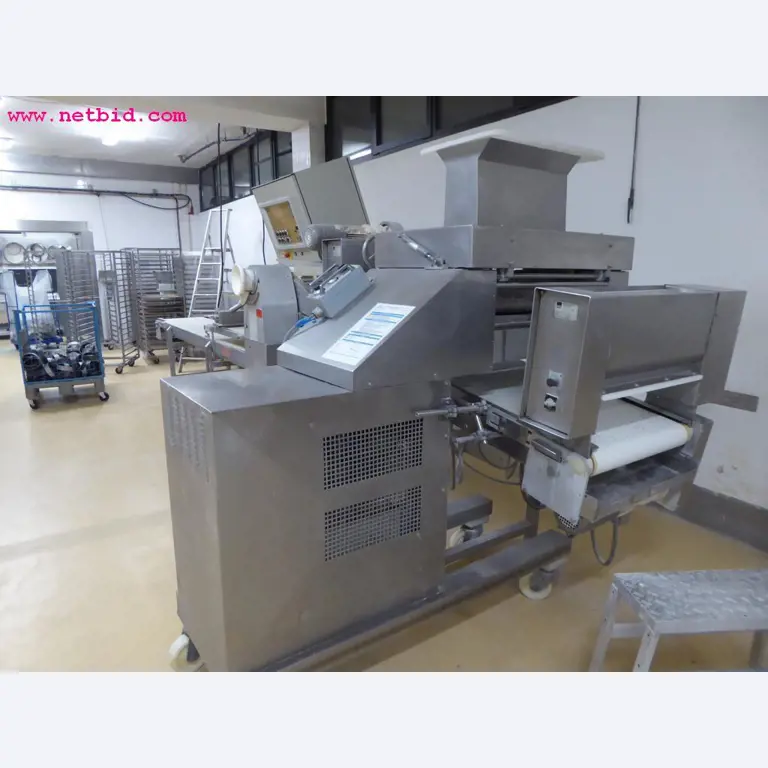 Linhas e máquinas de produção de panificação, equipamento operacional e de escritório e frota de veículos
-2