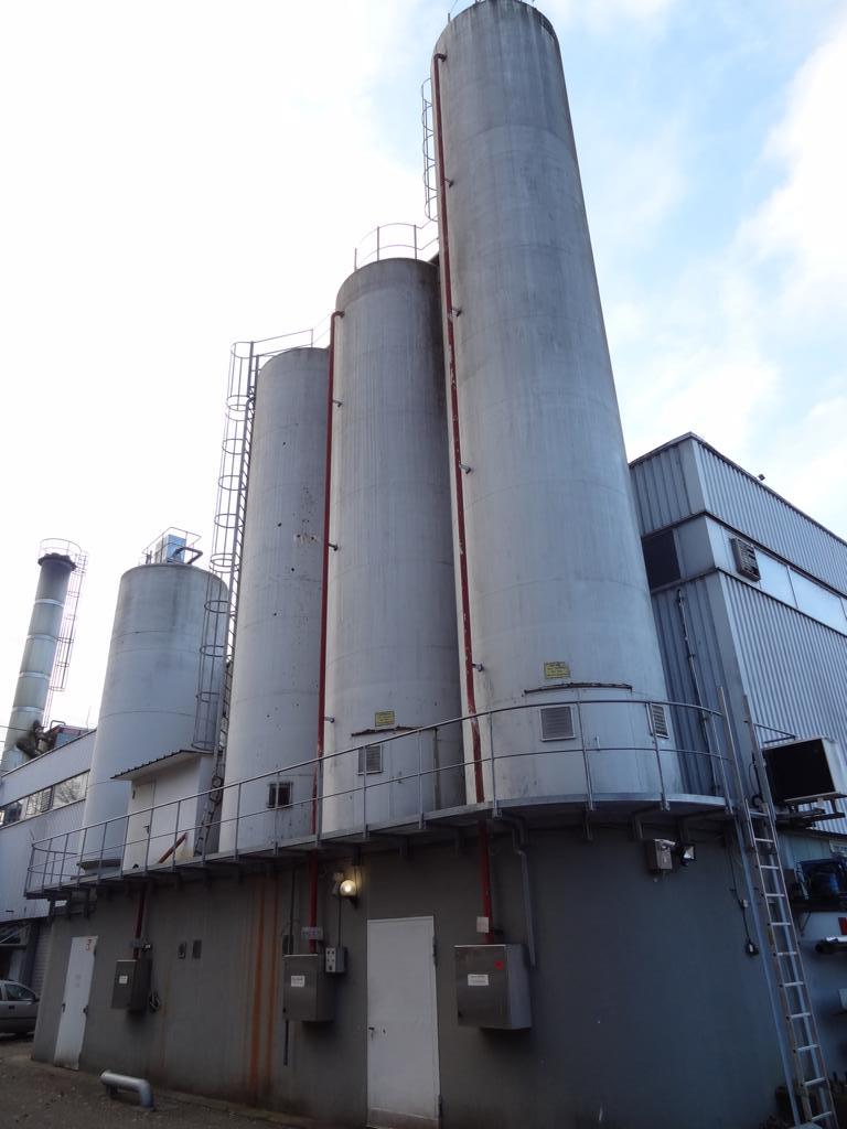 Bäckereiproduktionslinien und -maschinen, Betriebs- und Geschäftsausstattung<br>sowie Fuhrpark 
-1