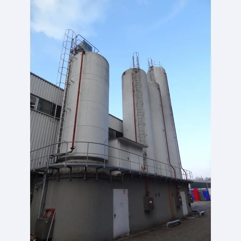 Linhas e máquinas de produção de panificação, equipamento operacional e de escritório e frota de veículos
-2