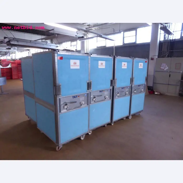 Linhas e máquinas de produção de panificação, equipamento operacional e de escritório e frota de veículos
-1