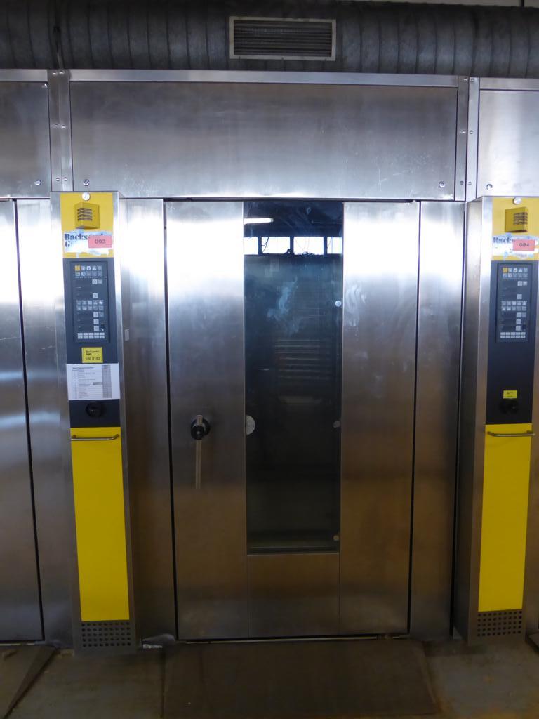 Linhas e máquinas de produção de panificação, equipamento operacional e de escritório e frota de veículos
-1