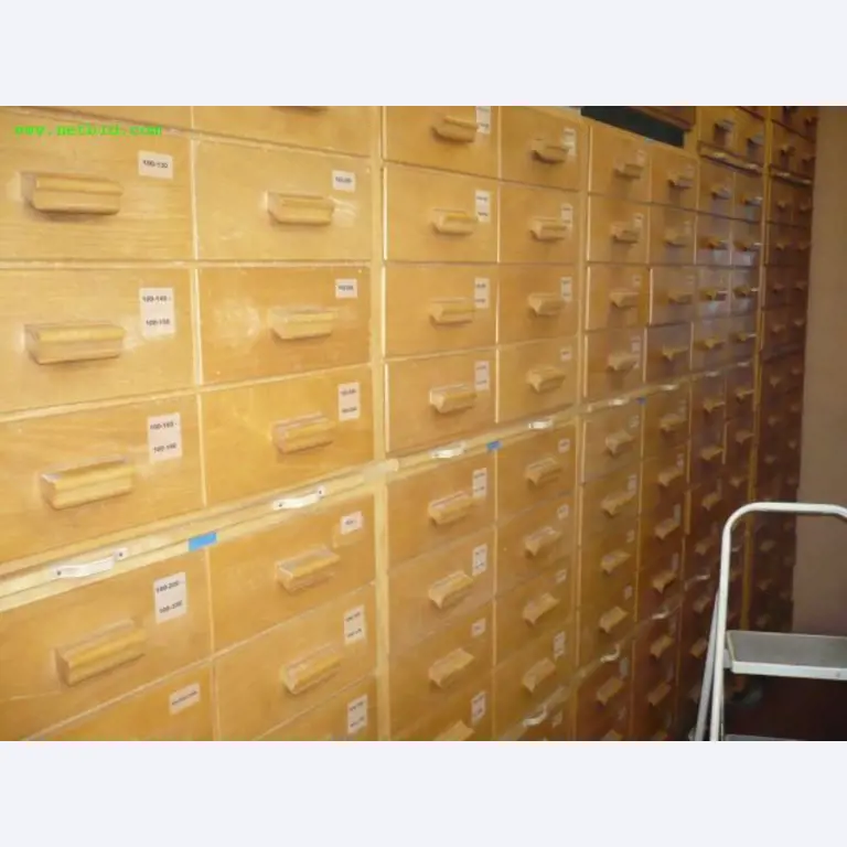 Máquinas, equipamento mecânico e equipamento de escritório e comercial<br>-4