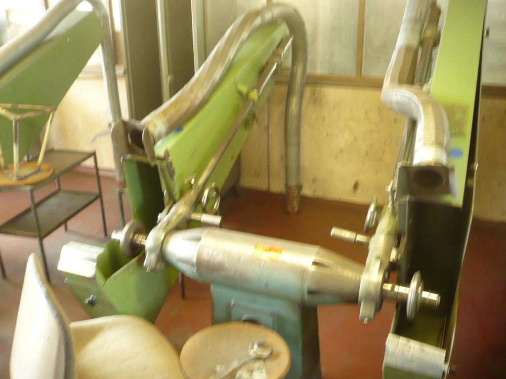 Maschinen, maschinellen Anlagen sowie die Büro – und Geschäftsausstattung<br>-1