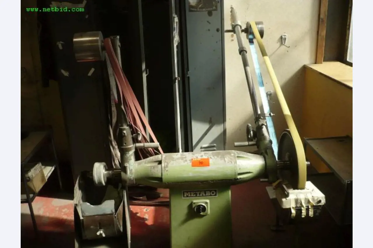 Máquinas, equipamento mecânico e equipamento de escritório e comercial<br>-1