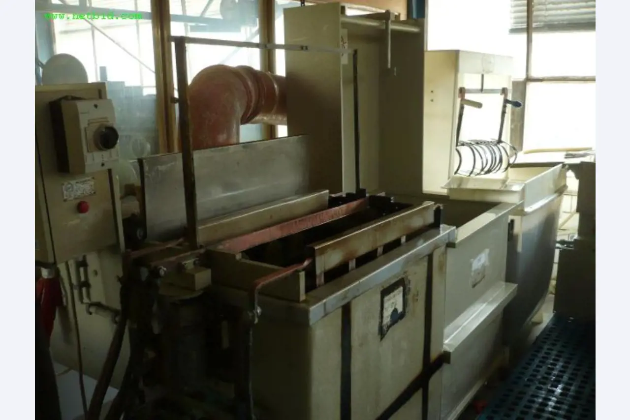 Máquinas, equipamento mecânico e equipamento de escritório e comercial<br>-1