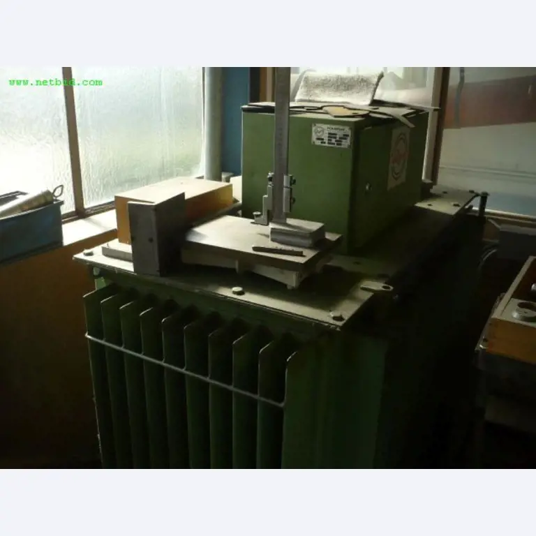 Máquinas, equipamento mecânico e equipamento de escritório e comercial<br>-2