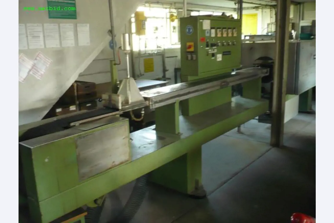 Machines, mechanical plants as well as office/business equipment<br>-1