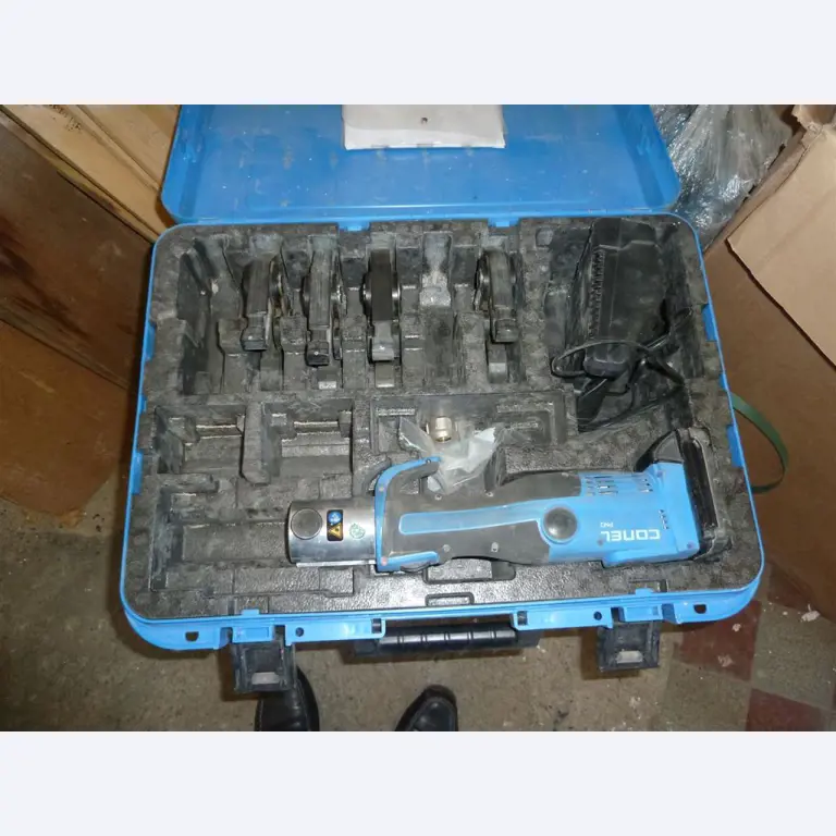 Maschinen und Fahrzeuge aus dem Bereich Heizungsbau, Installationsbetrieb, <br>Photovoltaik, Solarthermie -1