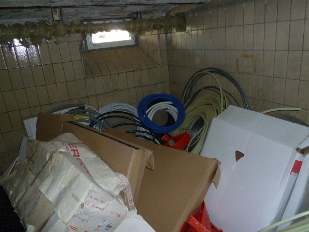 Machines and vehicles from the field of heating, installation, photovoltaic, solar thermal-14