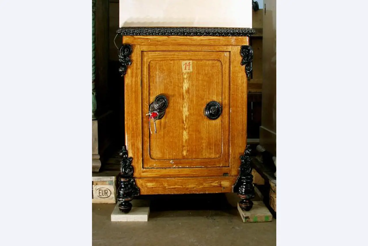 tooling machines for steel working-2