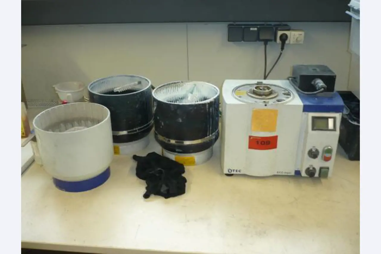 tooling machines for steel working-13