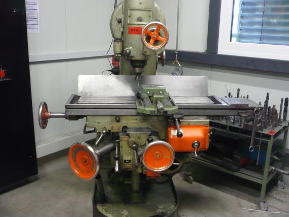 gepflegte Werkzeugmaschinen zur Stahlbearbeitung-16