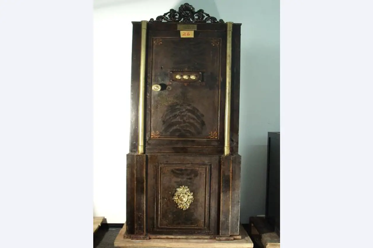 tooling machines for steel working-4