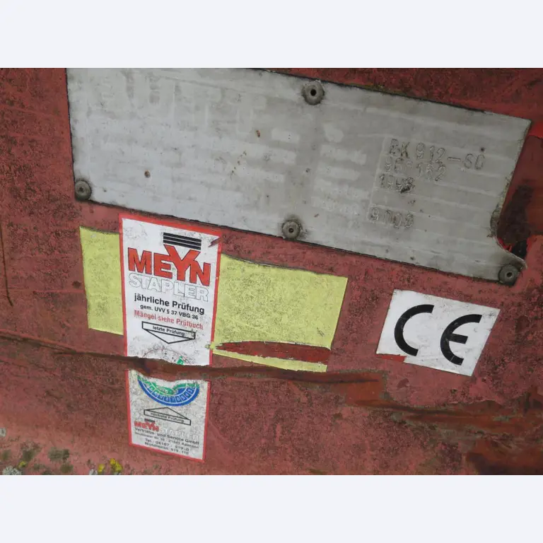 forklift trucks and car pool<br>-3