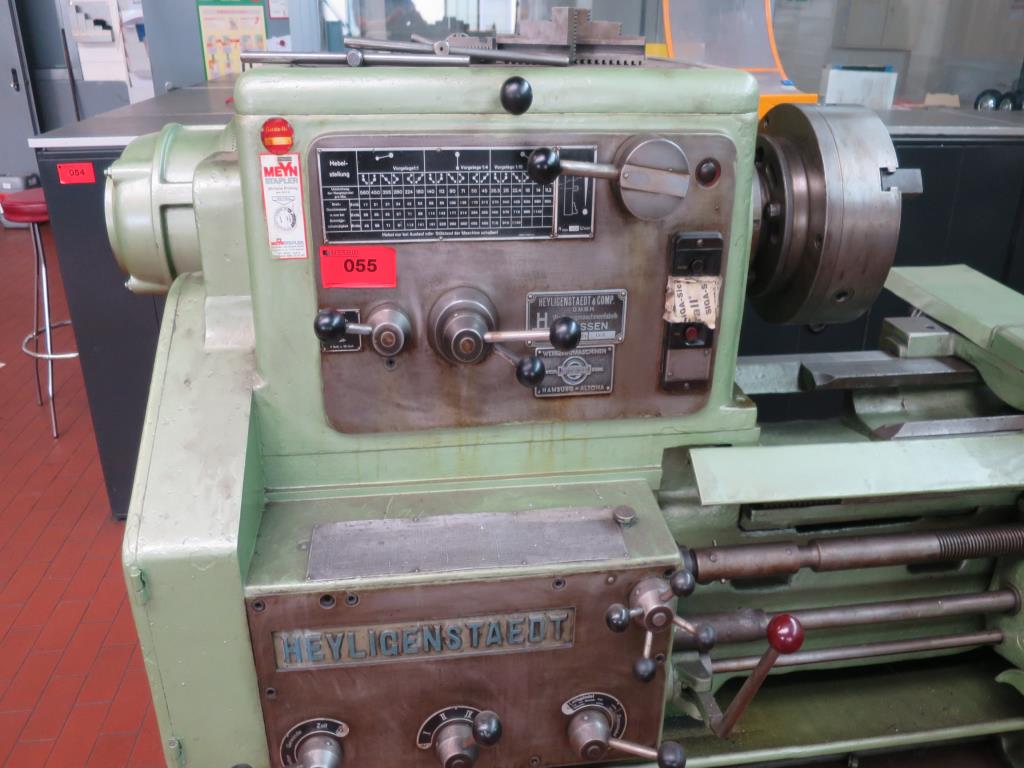 forklift trucks and car pool<br>-2