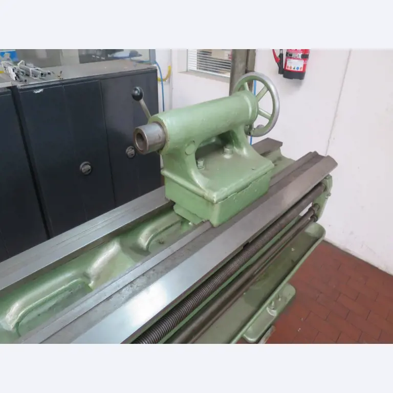 forklift trucks and car pool<br>-6